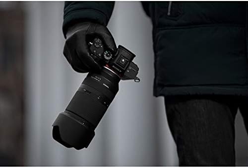 Miniatura 8 de Tamron Lente Sony E-Mount A056 de 2.756-7.087 in F2.8 Di III VXD para cámaras sin espejo y APS-C de marco completo con funda de mochila de