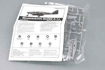 Trumpeter 1/144 Messerschmitt Me262A1a German Fighter