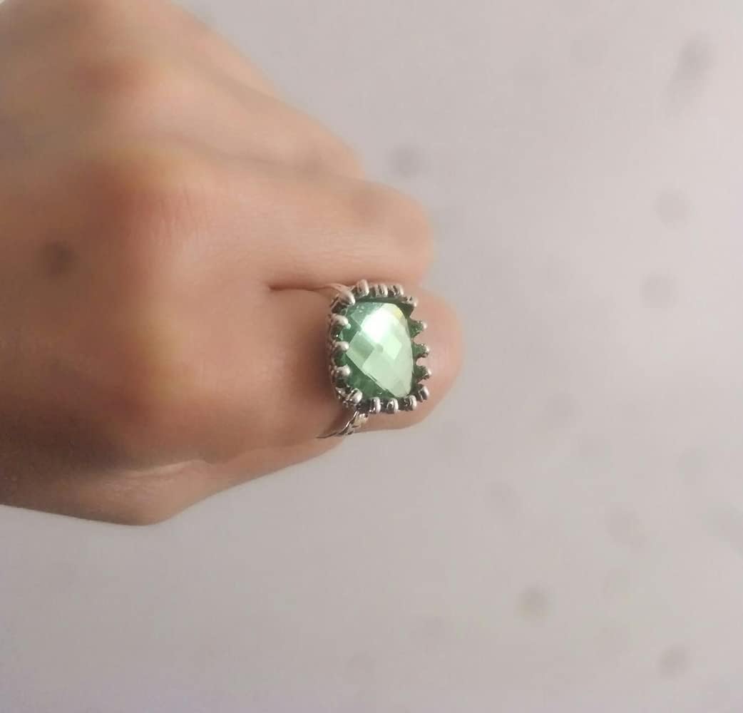 Koguxuix Vintage Silver Mint Green Moonstone Ring 925 Sterling Silver Retro Princess Square Cut Green Moonstone Diamond Prehnite Gemstone Wedding Engagement Ring (Size 9) - Image 3