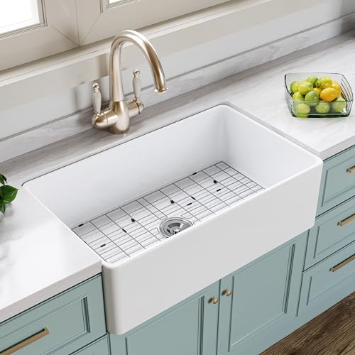 HOROW 33 Inch Farmhouse Kitchen Sink, Apron Front Single Bowl Sink, Ceramic Porcelain Fireclay Sink for kitchen, White Farm Sink Undermount with Custom Bottom Grid and Strainer Drain 33'x20'x10'