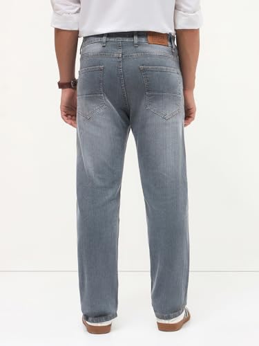 Image of Urbano Fashion Men's Straight Fit Washed Denim Jeans Stretchable