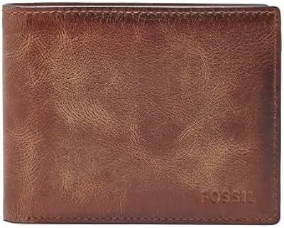 Fossil Men's Wallet, Derrick Leather RFID-Blocking Wallet, Bifold with Flip ID, Brown