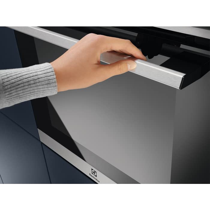 Forno Ventilato Multifunzione con Grill 72 Litri Classe A+++ colore Inox - EOF6P46WX