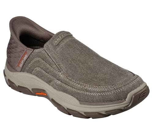 Image of Skechers Men Pull On Loafers