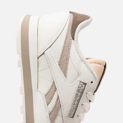 Image of Reebok Women's Classic Leather Trainers, Chalk Ash Utibro, 38 EU