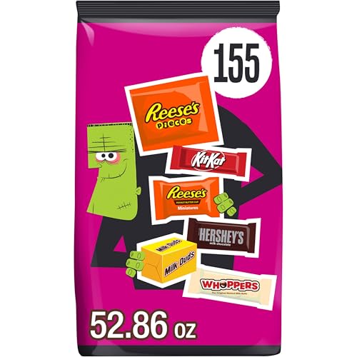 HERSHEY'S Assorted Flavored, Halloween Candy Bulk Bag, 52.86 oz (...