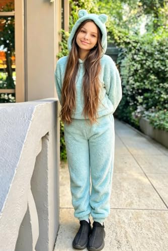 Image of Arshiner Girls 2 Piece Outfits Sweatsuit Fuzzy Long Sleeve Bear Ear Hoodie Sweatshirt and Sweatpant Kids Clothing Sets