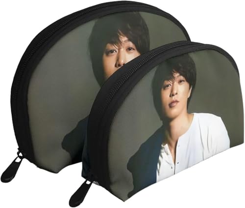 小さい財布 化粧品バッグ 櫻井翔5 半円形 化粧品袋 人気 小銭入れ ミニ財布 旅行 軽い ウォッシュ収納袋 ペンバッグ ハンドバッグ 多機能 デザイン ポーチ 大容量 便利 シンプル