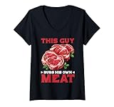 Photo Gallery donna this guy rubs his own meat grigliata al barbecue ----- maglietta con collo a v Photo Gallery donna this guy rubs his own meat grigliata al barbecue ----- maglietta con collo a v