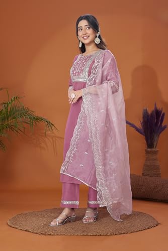 Image of Sanisa Women's Cotton Blend Kurta Set