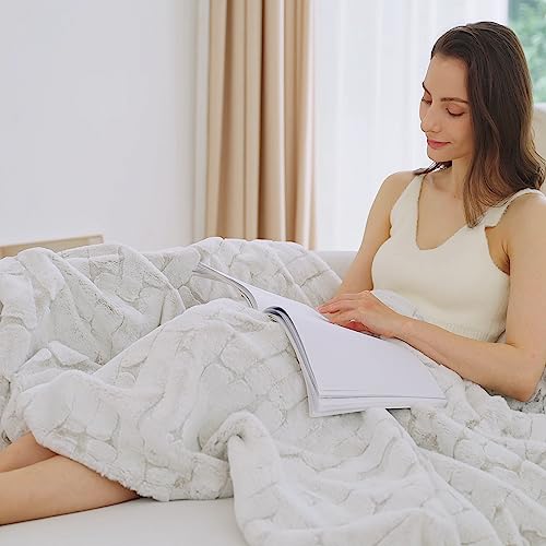 Snuggle Sac Plush Faux Fur Throw Blanket, Warm And Cream Fuzzy Blanket With Marble Pattern Print, Decorative Blanket For Couch Sofa Chair Bed Living Room, 50" X 60", White #TOP2