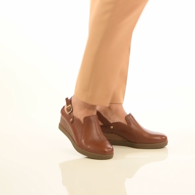 Amazon.com | Dansko Sheridan Wedge Mule for Women - Durable