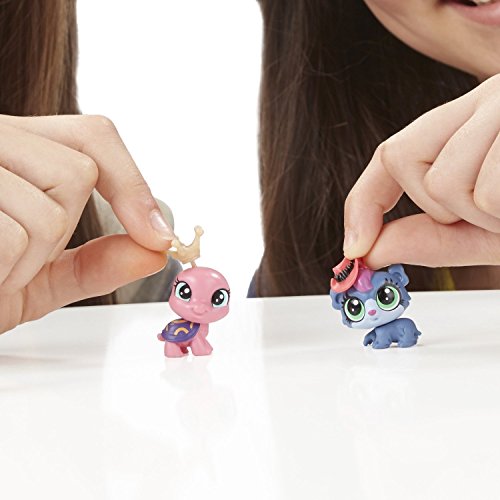 Littlest Pet Shop B3808AS0 Party Spectacular Collector Pack Toy, Includes 15 Pets thumb #5