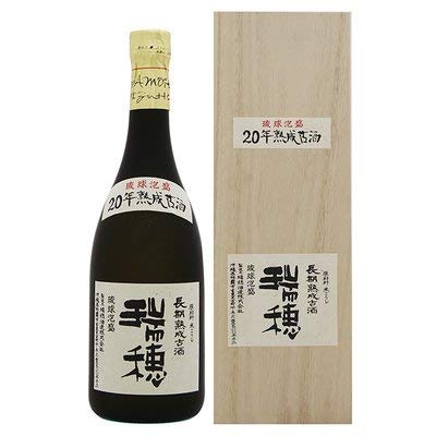 Amazon.co.jp: 瑞穂 スーパーロイヤル 20年古酒 [ 焼酎 30度 沖縄県