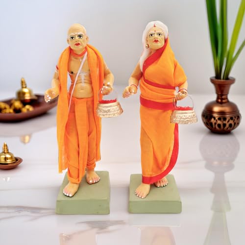 Image of Krishnanagar Handmade Clay Human Figure Gift & Decor (Brahman Brahmani)