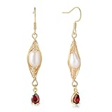 SweYone Pendientes colgantes de perlas de oro con circonita cúbica roja, aretes colgantes de perlas redondas de agua dulce para mujer, aretes chapados en oro de 14 quilates para ella, largos, latón