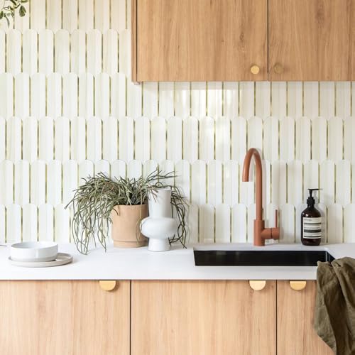 Vamos Tile Peel and Stick Backsplash Seamless Tile for Kitchen and Bathroom,Glossy White and Glossy Dolomite Marble PVC Mixed Light Gold Self Adhesive Fish Scale Metal Mosaic Tiles (10 Sheets) by Vamos Tile - Used condition - Image 6