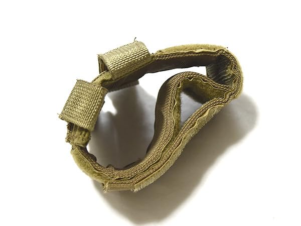 米軍実物 EAGLE ウェポン ベルト キャッチ ウェポンキャッチ AOR2 Amazon.co.jp: 米軍実物 EAGLE ウェポン ベルト キャッチ