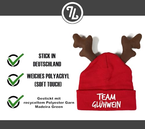 tshirtladen TEAM GLÜHWEIN Wintermütze S/M mit Rentiergeweih – rote Strickhaube bestickt – witzige Weihnachtskopfbedeckung für kleine Köpfe oder engen Sitz