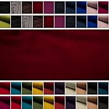 À utilisation multiple : parfait pour la confection de costumes élégants, manteaux, ameublement haut de gamme et accessoires de mode. Idéal pour les designers, artisans et particuliers exigeants recherchant un tissu en laine vierge noble, épais et durable pour des créations sophistiquées.