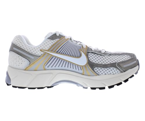 Nike Zoom Vomero 5 Shoes (HJ7247-099, Platinum Tint/Metallic Pewter/Metallic Gold/White)3