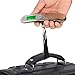 Produktbild FENG Tragbare elektronische Waage,Digitalwaage Reisewaage Hängende Gepäckwaage, Hohe Präzision elektronische Waage mit LCD Dislay,max 50kg (Silber)