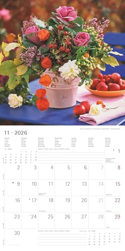 Alpha Edition - Blumenträume 2026 Broschürenkalender, 30x30cm, Wandkalender mit Platz für Notizen und Termine, hochwertige Bildmotive, Mondphasen, ... und Ferientermine DE/AT/CH: Lovely Flowers