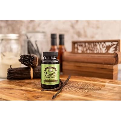Vanilla Bean Paste for Baking and Cooking - Gourmet Madagascar Bourbon Blend made with Real Vanilla Seeds - 32 Ounces