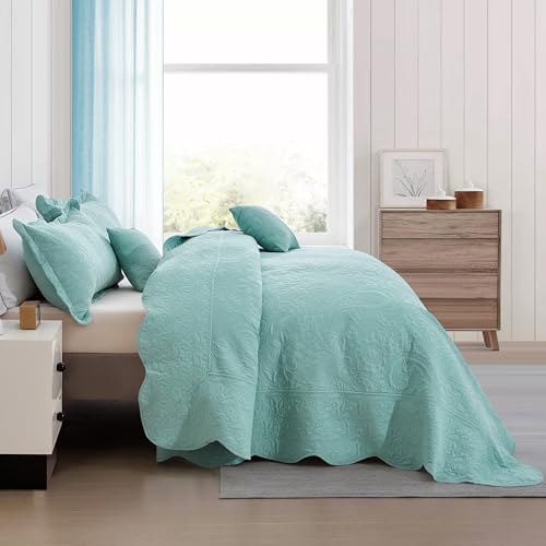 Image of Oversized King Bedspread, Embossed Paisley Quilt Set King /Cal King, Lightweight Reversible Coverlet, Scalloped Edge - Fresh Classic Look, 5 Piece, Seaglass