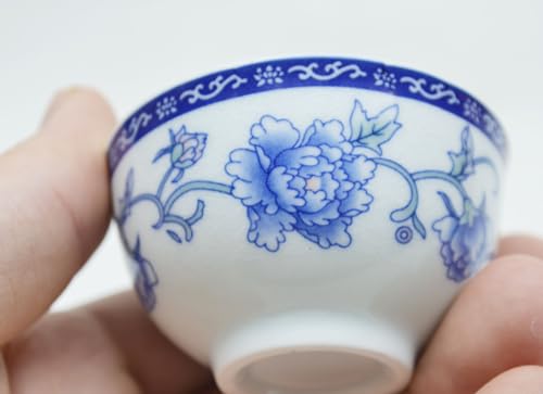 Image of Liang baobao Chinese Traditional Tea Tasting Cup Set of 4, 2oz White Porcelain Mini Cups for Gongfu Tea Ceremony (Blue and White Peony)
