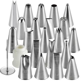 Cake Boss Decorating Tools 24-pc.Advanced Decorating Tip Set -Take frosting finishes on cakes, cupcakes and more to the ne...
