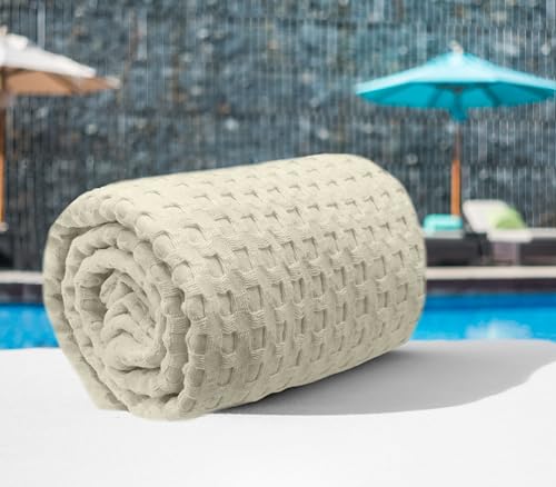 Image of Cotton Waffle Pattern | Large Size| Unisex | Good Water Absorbent Beach /Bath Towel - Pack of 1 (Ecru)