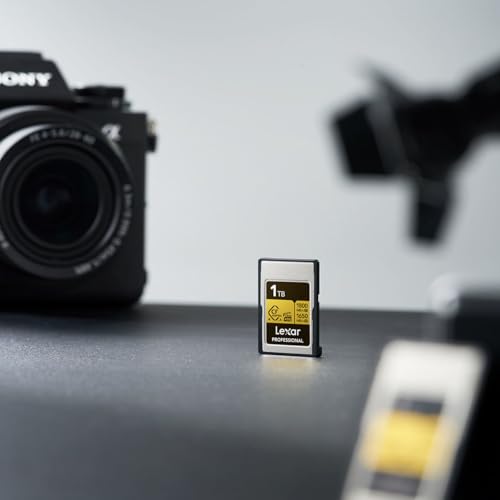 Lexar Gold Series 1TB CFexpress Card - image 7