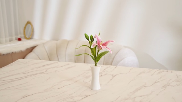 Image of Pink Artificial Lily LED Lamp, Home Decor Light Birthday Gifts for Women