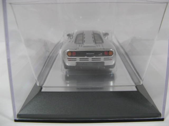 オートアート マクラーレンF1 マグネシウム シルバー オートアート マクラーレンF1 マグネシウム シルバー