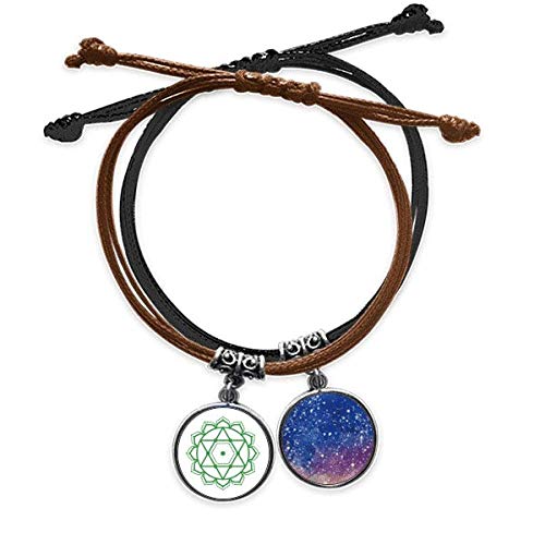 Pulsera de cuero estrella geométrica ideal para looks urbanos diarios