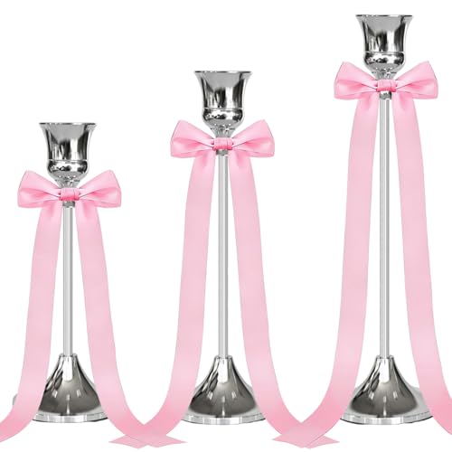 SparkleJoy Lot de 3 bougeoirs argentés avec nœud rose - Hauteur : 22/19/16 cm - Bougeoirs décoratifs vintage pour dîner d'anniversaire, jubilé, mariage,...