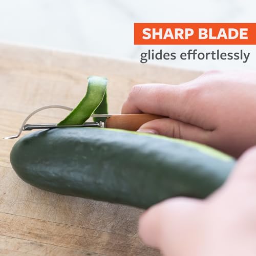 Image of Full Circle Produce Peeler, Sharp, Precise