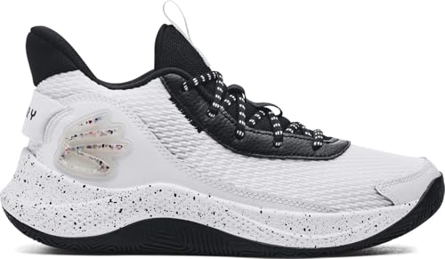 Under Armour - Unisex Curry 3Z7 Basketball Shoes, Color White (101), Size: 7 M US Mens / 8.5 M US Womens3