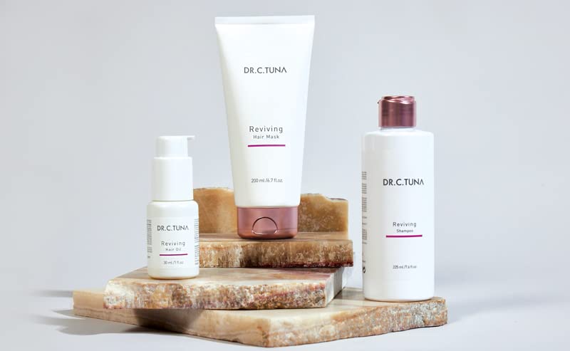 FARMASi Dr. C. Tuna Reviving Hair Oil, Lightweight Nourishing Treatment with Garlic Oil, Sweet Almond & Sunflower Oils, Pre-Wash Care for Softer, Shinier Hair, 1 fl oz - Image 4