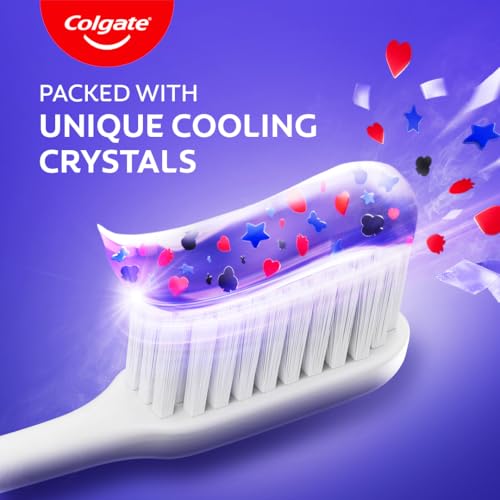 Image of Colgate MaxFresh Berry Magic Fluoride Toothpaste, Berry Flavoured Gel Toothpaste with Ultrafreeze Technology for Intense Freshness, 10x Longer-lasting Cooling 200 gm (Pack of 2 x 100g)