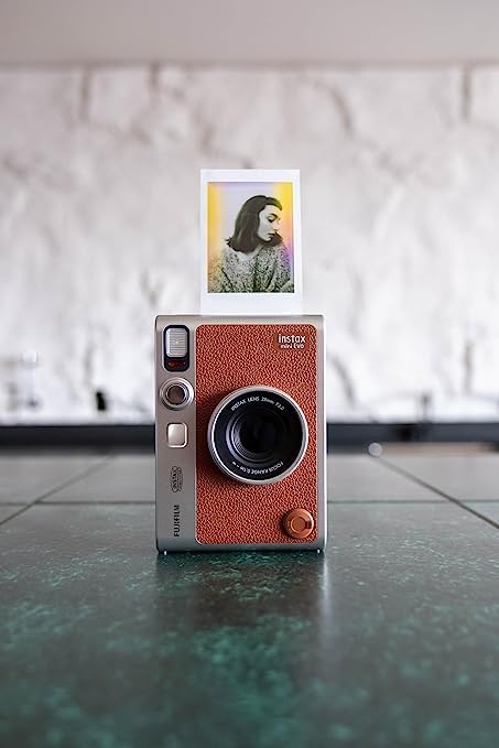 Miniatura 7 de Fujifilm Mini EVO Hybrid Camera (marrón) Paquete de cámara instantánea con 40 hojas de película instantánea + tarjeta de memoria microSD de 32 GB +
