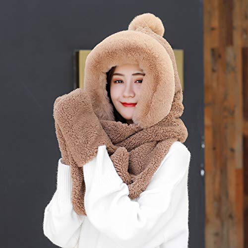Bonnet cagoule femme tricoté pour les trajets des étudiantes en hiver