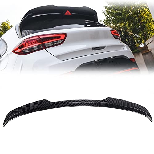 Aileron de coffre look carbone pour les sorties circuits en Hyundai I30N MK3
