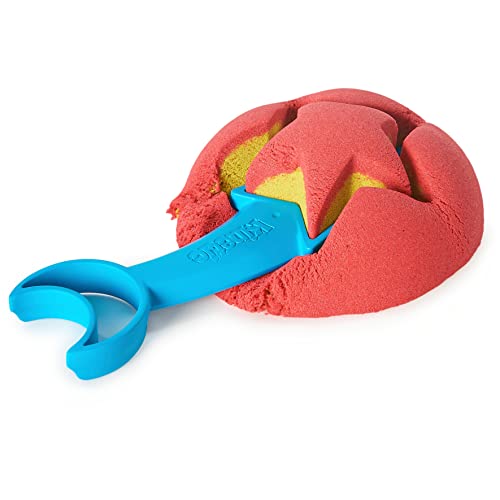 Kinetic Sand, Coffret Sandisfactory avec 907g de coloré et Noir, Comprenant Plus de 10 Outils, élaboré à partir de Sable Naturel, Sable de Jeu sensoriel pour Les Enfants à partir de 3ans