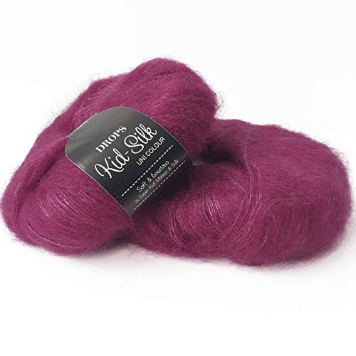 Un lussuoso e leggero filato spazzolato DROPS Kid-Silk è leggero e darà ai capi un look sofisticato, sia usato da solo o tenuto insieme ad altri filati. Perfetto per capi più piccoli come scialli, scaldamuscoli e top femminili, DROPS Kid-Silk è disponibile in una delicata tavolozza di colori, che comprende solidi e stampe lunghe.