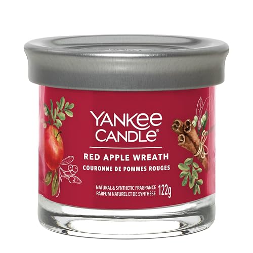 Yankee Candle Signature Duftkerze, roter Apfelkranz, kleine Kerze im Glas mit Doppeldochten, Sojawachsmischung, lange Brenndauer, perfektes Geschenk f