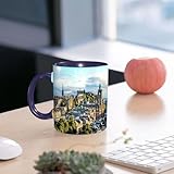 Design Sottile: Con una silhouette cilindrica pulita abbinata a un elegante manico arcuato, questa tazza emana un'atmosfera intemporale ma moderna. Bilancia perfettamente forma e funzione, adattandosi quindi a una vasta gamma di ambienti.