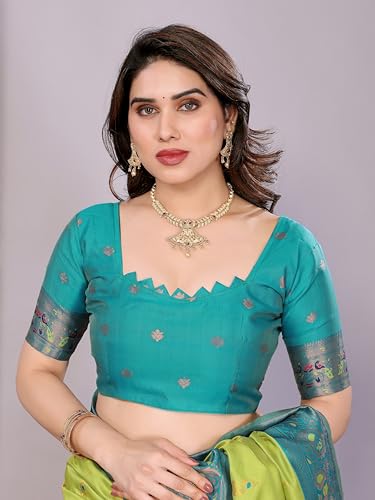 Image of Women's Kanjivaram Soft Silk Saree with Unstitched Blouse Piece Banarasi Weave Type and Jacquard Zari Design for Traditional Occasions