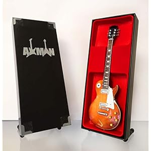 Mick Taylor (Rolling Stones) – Miniatuur Gitaar – Muziekgeschenken – Handgemaakt ornament